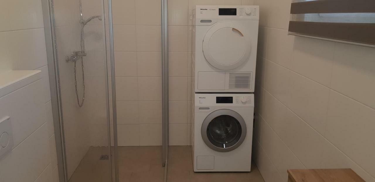 Ferienwohnung Modi 게믈리츠 외부 사진